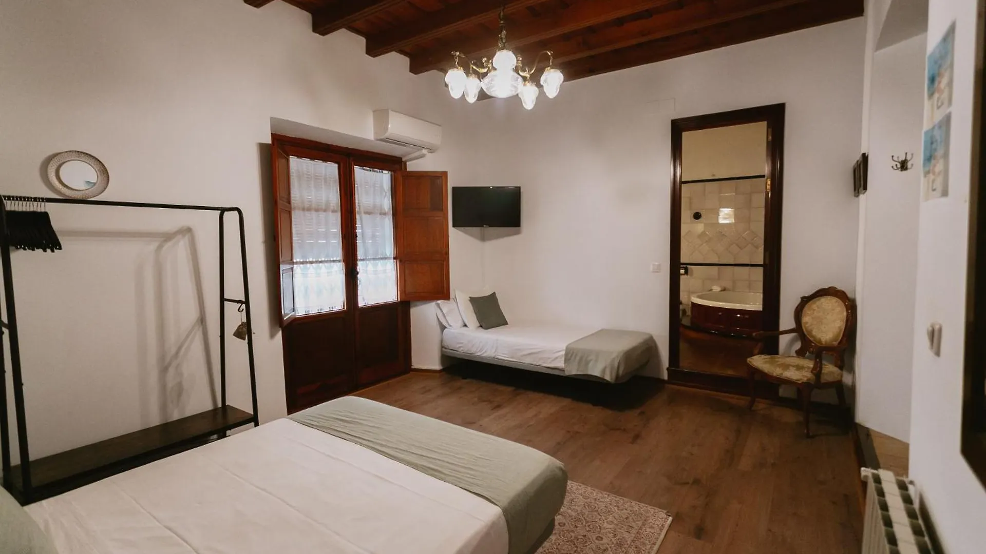 Komodo Casa Maravillas Rooms 塞维利亚 0*,  西班牙