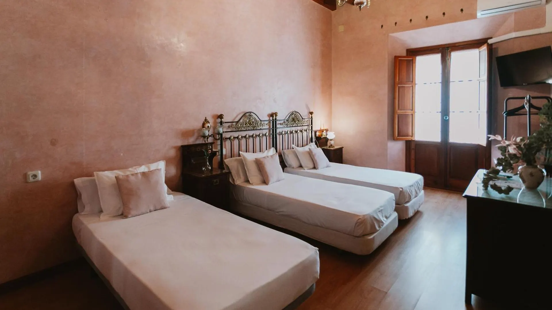 公寓 Komodo Casa Maravillas Rooms 塞维利亚 西班牙