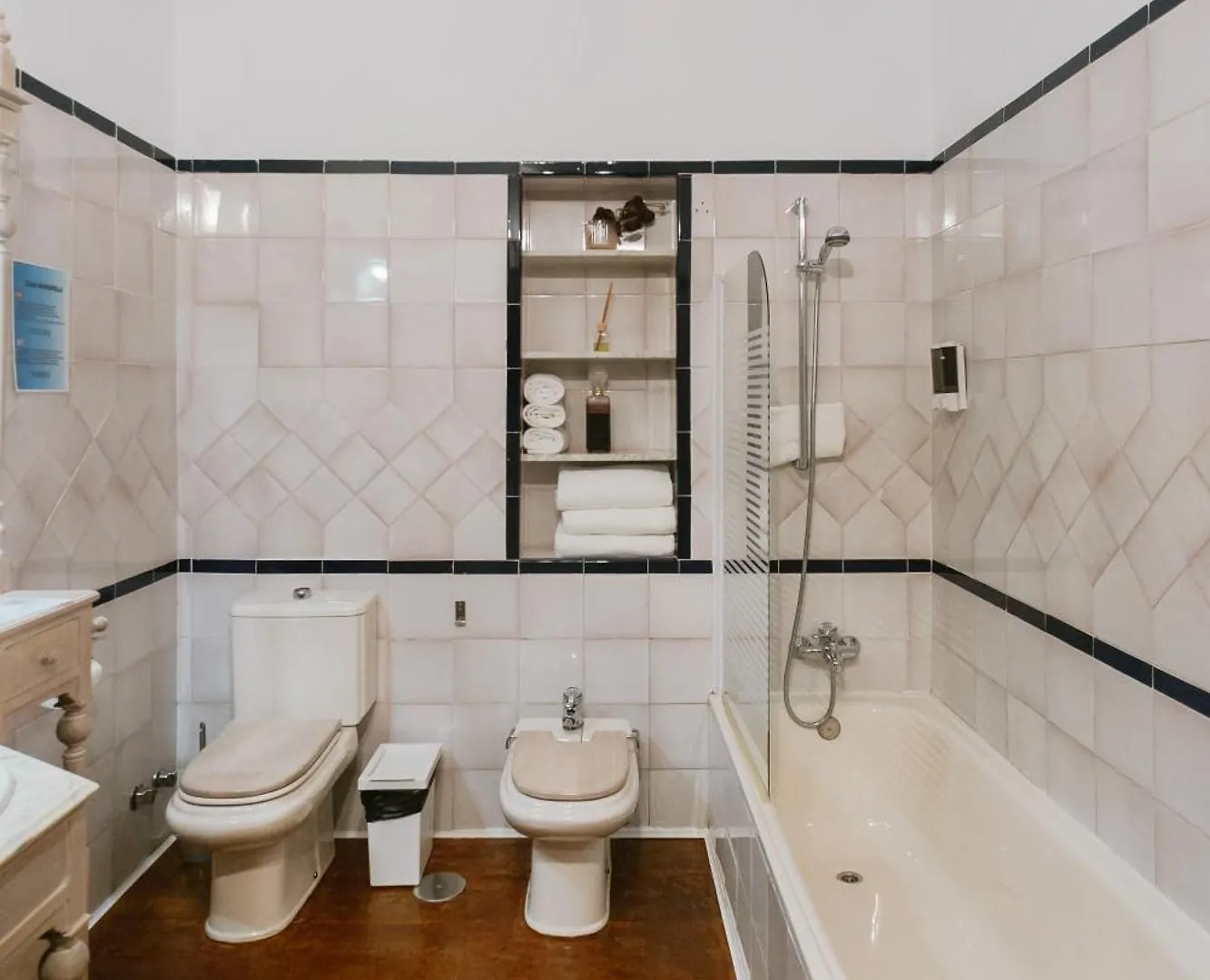 Komodo Casa Maravillas Rooms 塞维利亚 0*,  西班牙